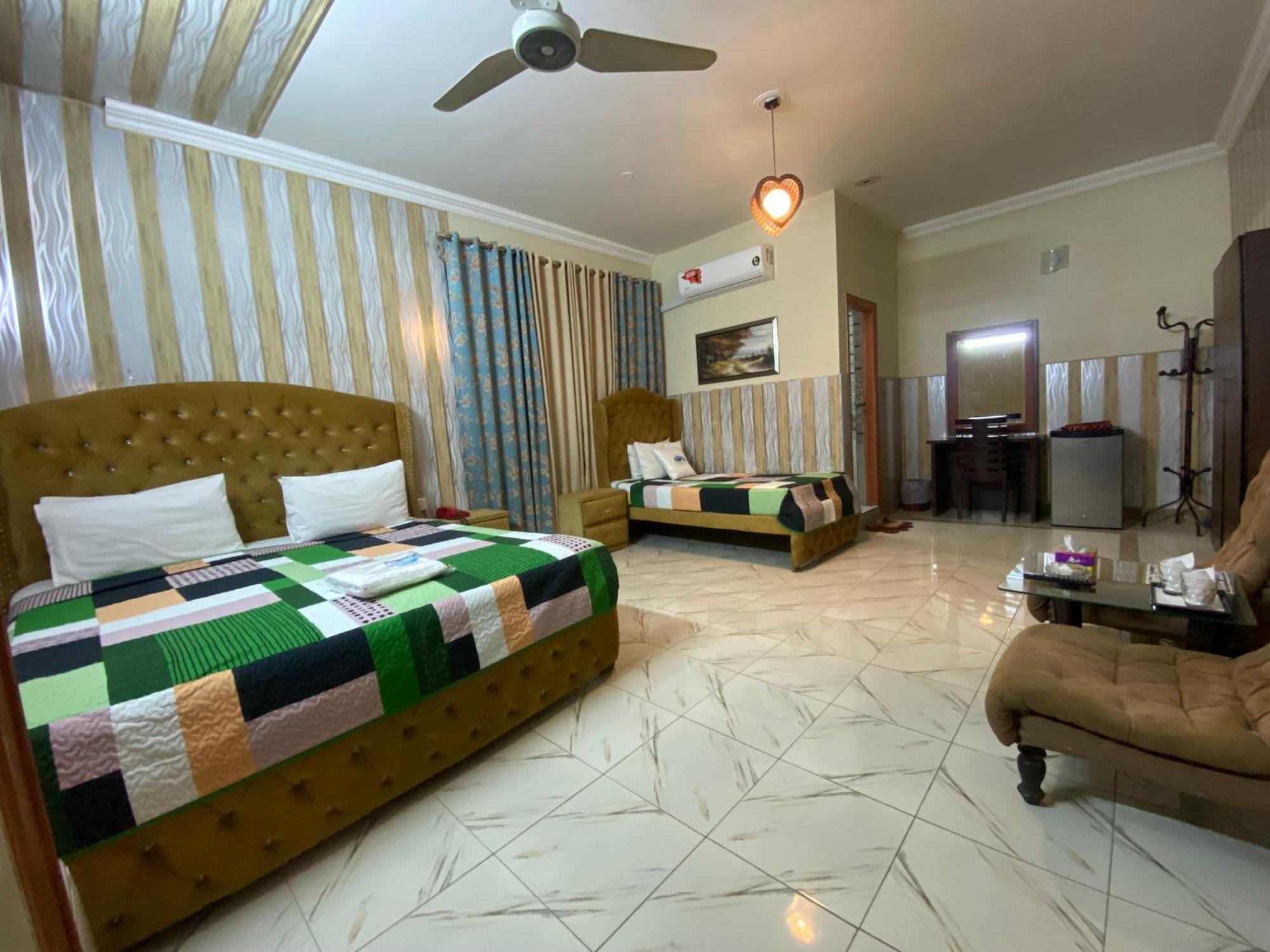 Fusion Lodge Islamabad Exterior foto