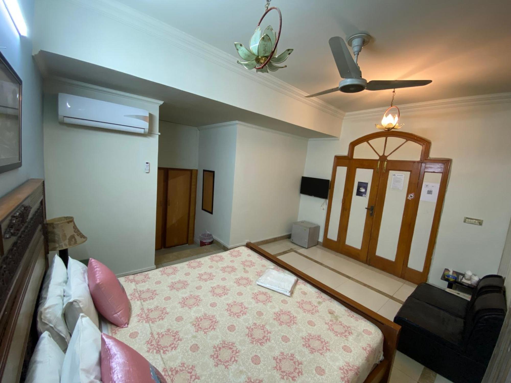 Fusion Lodge Islamabad Exterior foto