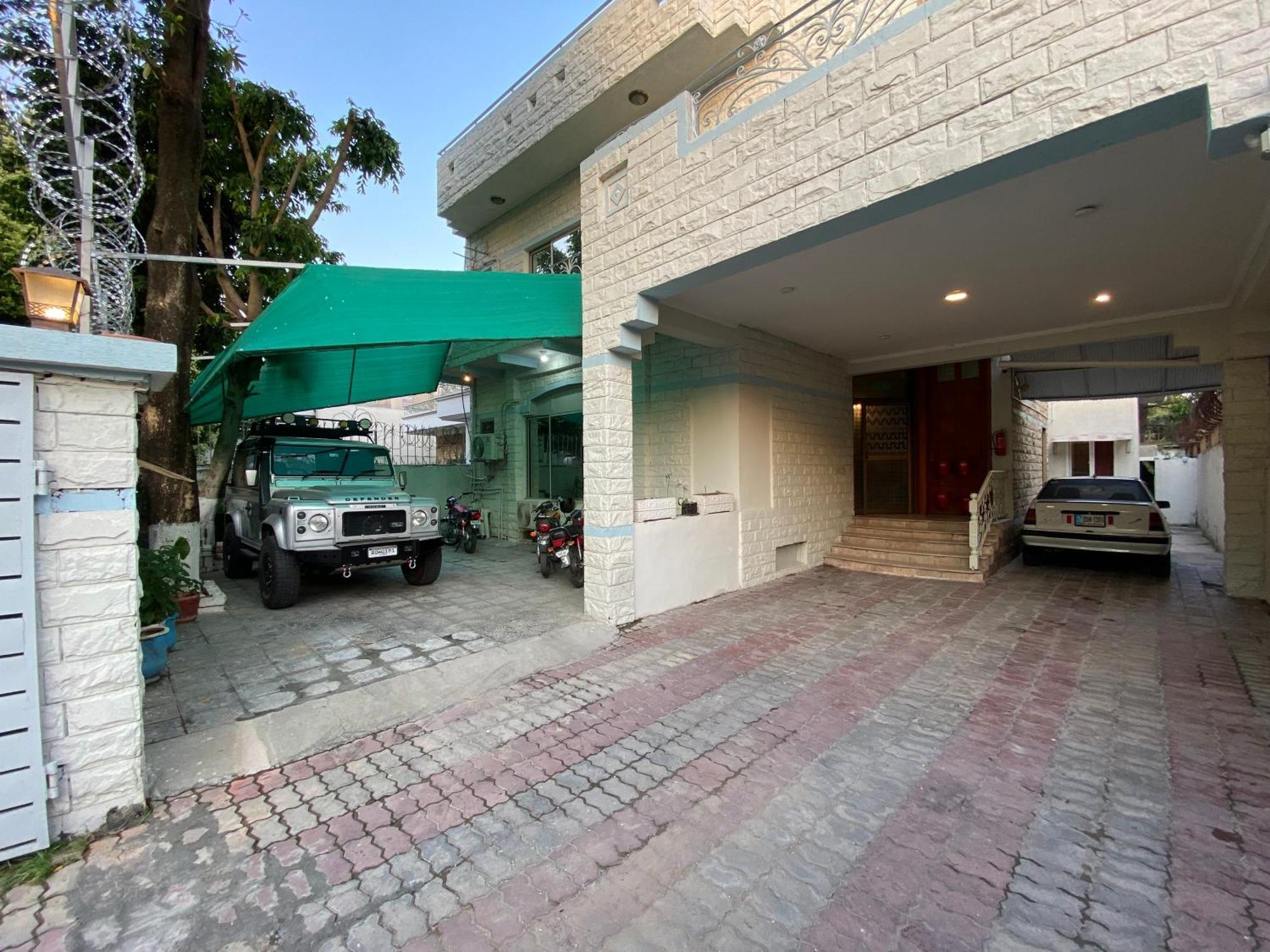 Fusion Lodge Islamabad Exterior foto